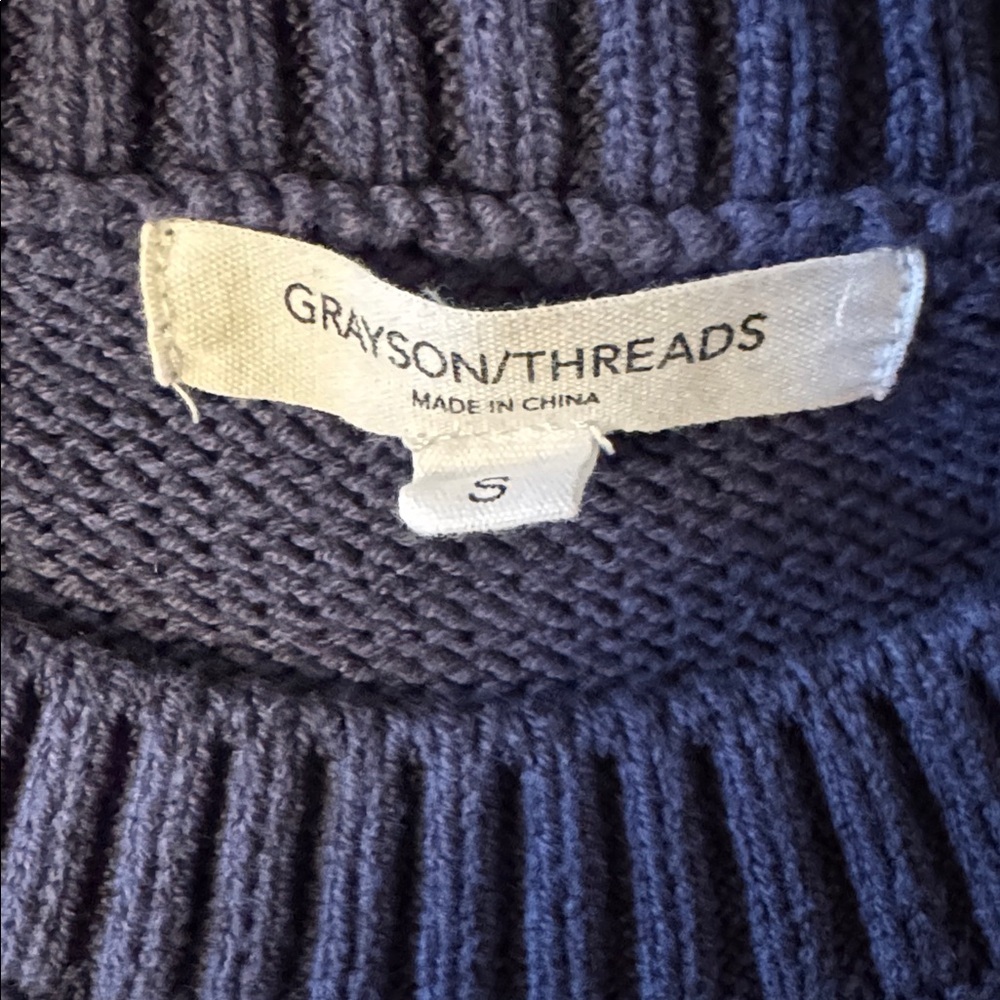 Grayson Threads Sweater - Picture 2 of 4